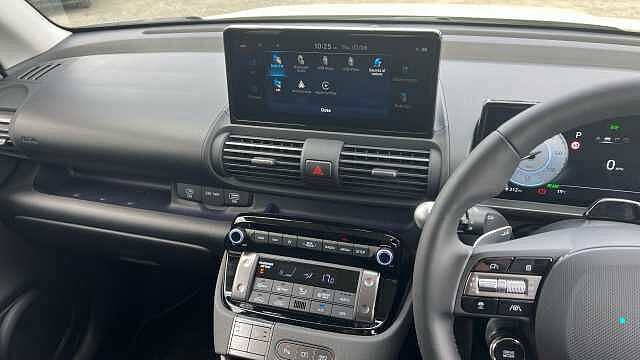 Hyundai INSTER INSTER 85kW 02 49kWh 5dr Auto Buttercream Yel