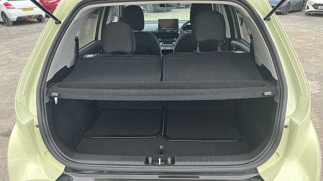 Hyundai INSTER INSTER 85kW 02 49kWh 5dr Auto Buttercream Yel