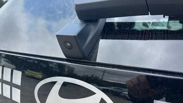 Hyundai INSTER INSTER 85kW 02 49kWh 5dr Auto Buttercream Yel