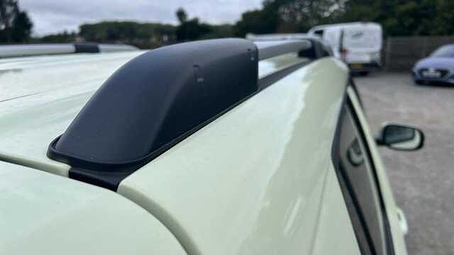 Hyundai INSTER INSTER 85kW 02 49kWh 5dr Auto Buttercream Yel