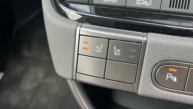 Hyundai INSTER INSTER 85kW 02 49kWh 5dr Auto Buttercream Yel