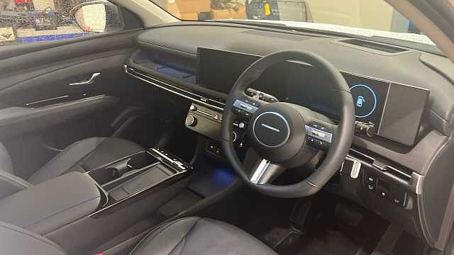 Hyundai TUCSON Tucson 1.6T Hybrid 215ps Ultimate AU Atlas White