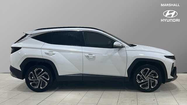 Hyundai TUCSON Tucson 1.6T Hybrid 215ps Ultimate AU Atlas White