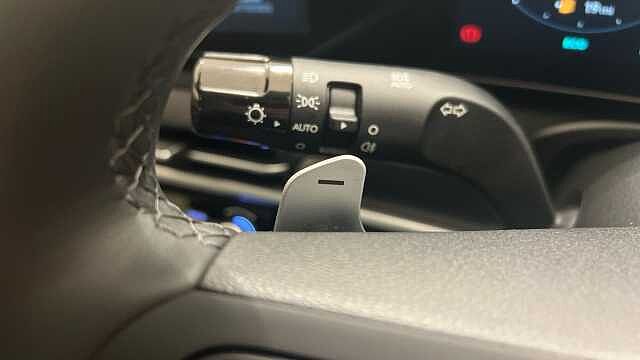 Hyundai TUCSON Tucson 1.6T Hybrid 215ps Ultimate AU Atlas White