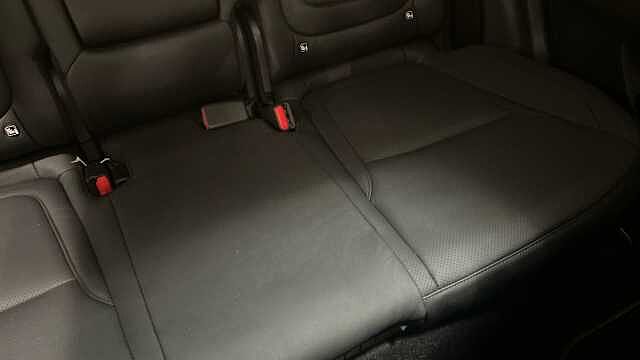 Hyundai TUCSON Tucson 1.6T Hybrid 215ps Ultimate AU Atlas White