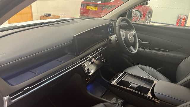 Hyundai TUCSON Tucson 1.6T Hybrid 215ps Ultimate AU Atlas White