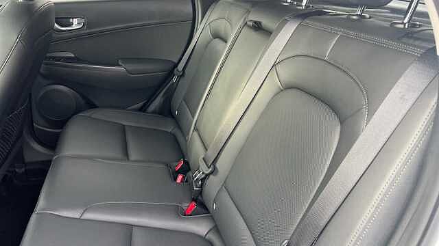 Hyundai KONA KONA 1.6 GDi Hybrid Ultimate 5dr DCT WHITE