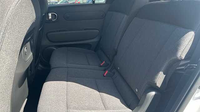 Hyundai INSTER Inster 5Dr HAT 85kW 2 49kWh Atlas White