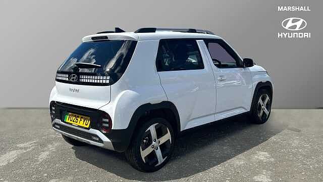 Hyundai INSTER Inster 5Dr HAT 85kW 2 49kWh Atlas White