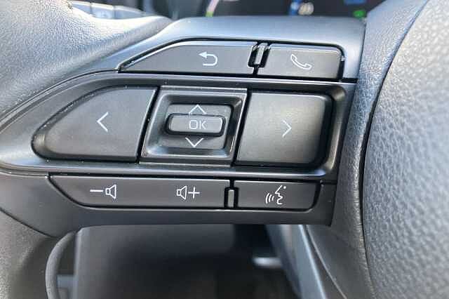 Toyota Yaris Cross DESIGN FHEV