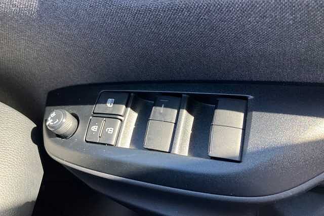 Toyota Yaris Cross DESIGN FHEV