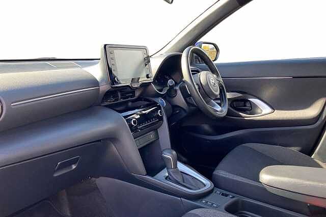 Toyota Yaris Cross DESIGN FHEV