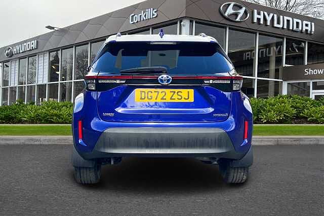 Toyota Yaris Cross DESIGN FHEV