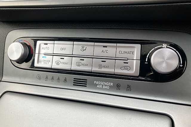 Hyundai KONA ULTIMATE Blue