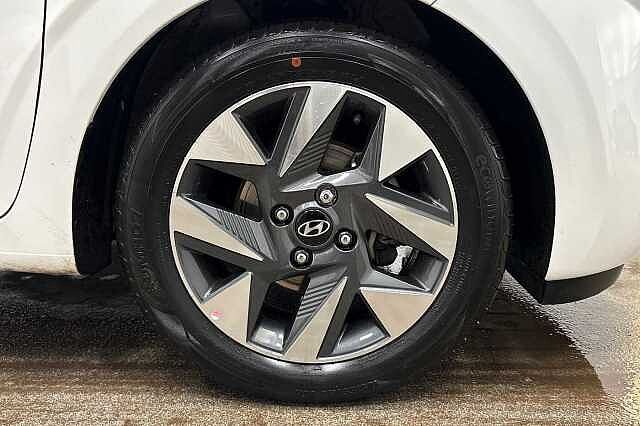 Hyundai I10 ADVANCE White