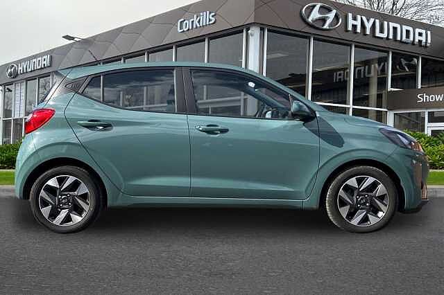 Hyundai I10 ADVANCE Green