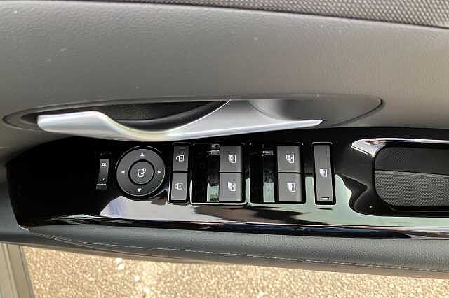 Hyundai TUCSON T-GDI ULTIMATE Silver