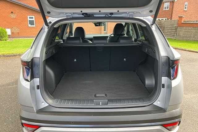 Hyundai TUCSON T-GDI ULTIMATE Silver