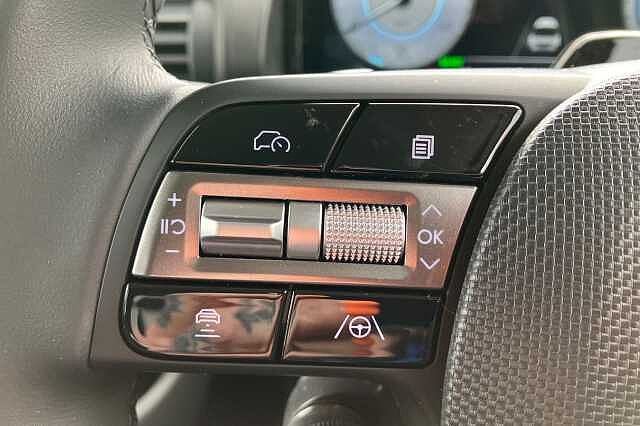 Hyundai INSTER 02 Beige