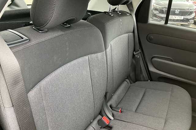 Hyundai INSTER 02 Beige