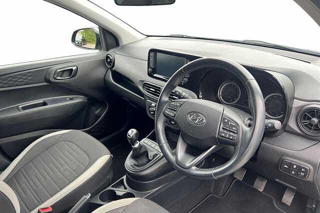 Hyundai i10 1.0 MPi SE Connect 5dr