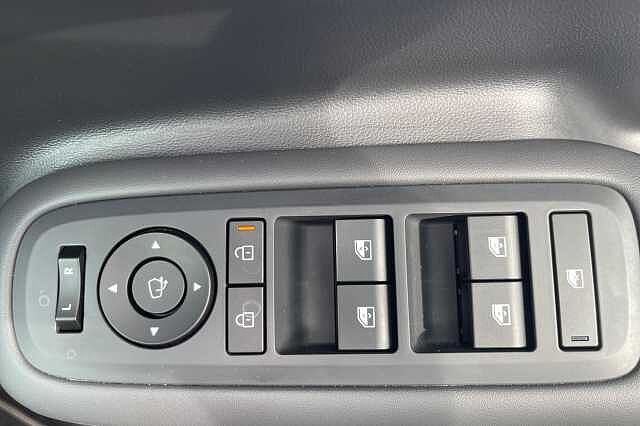 Hyundai SANTA FE PREMIUM Black