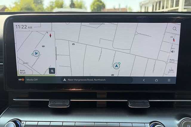 Hyundai KONA ADVANCE Silver