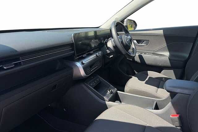 Hyundai KONA ADVANCE Silver