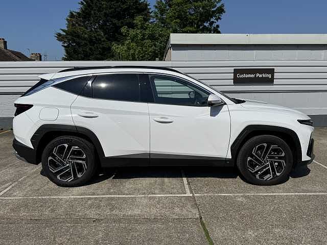 Hyundai Tucson Estate 1.6T Plug-in Hybrid Ultimate 5dr Auto