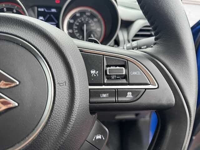 Suzuki Swift 1.2 Dualjet 83 12V Hybrid SZ5 5dr Auto