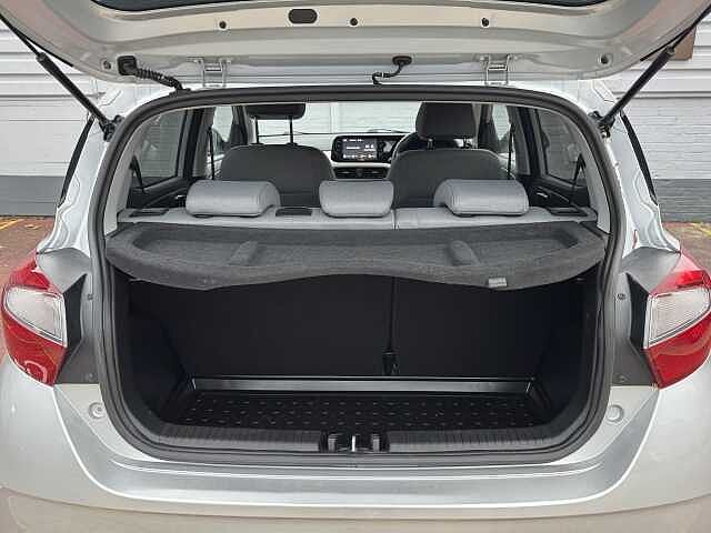 Hyundai i10 1.0 MPi Premium 5dr