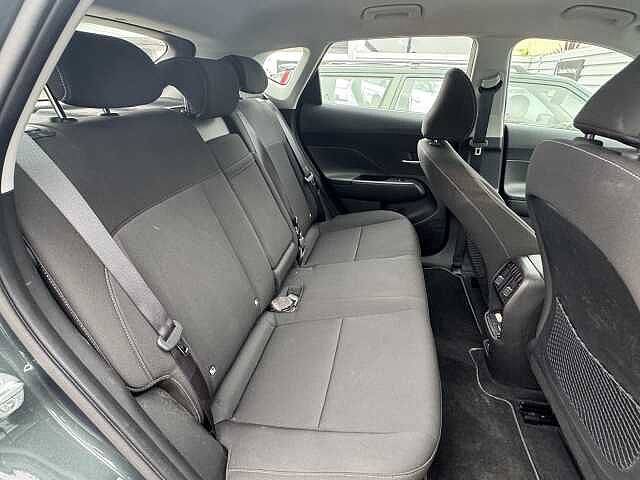 Hyundai KONA 160kW Advance 65kWh