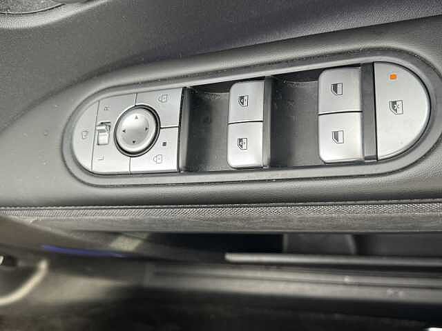 Hyundai IONIQ 5 125kW Ultimate 58 kWh 5dr Auto Black