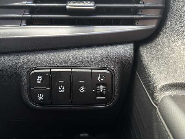 Hyundai I20 1.0T GDi 48V MHD Premium 5dr Blue