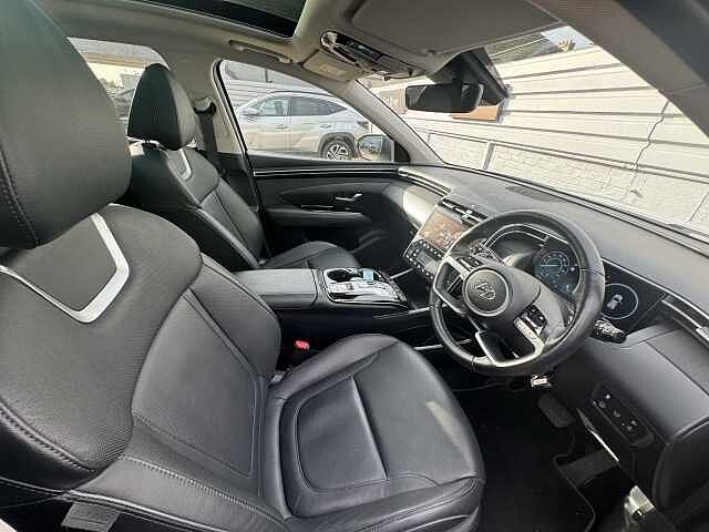 Hyundai TUCSON 1.6 TGDi Hybrid 230 Ultimate 5dr 2WD Auto White