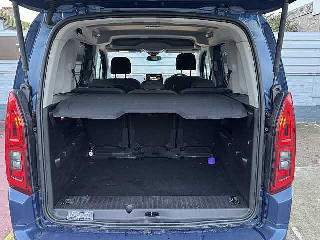 Vauxhall Combo Life 1.2 Turbo 130 Elite 5dr Auto