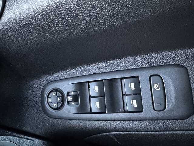 Vauxhall Combo Life 1.2 Turbo 130 Elite 5dr Auto