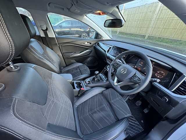 Vauxhall Grandland 1.2 Turbo Ultimate 5dr