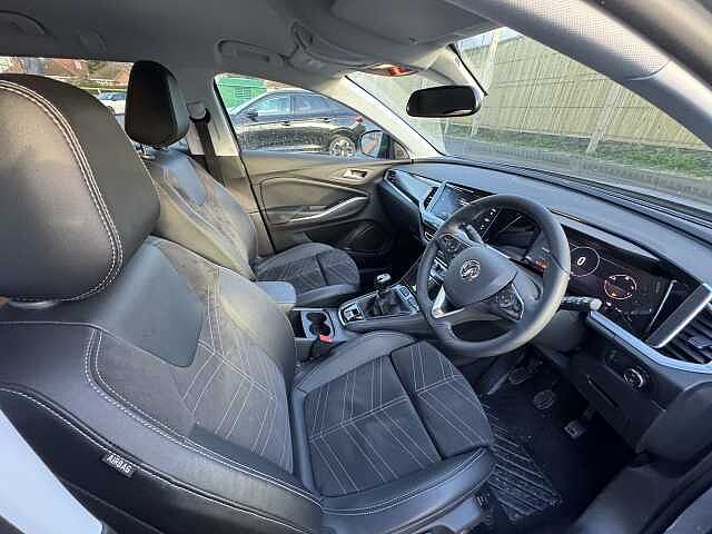 Vauxhall Grandland 1.2 Turbo Ultimate 5dr