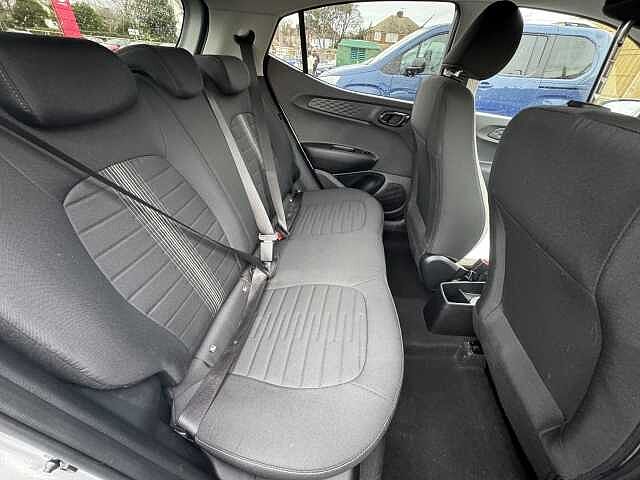 Hyundai i10 1.2 MPi Premium 5dr