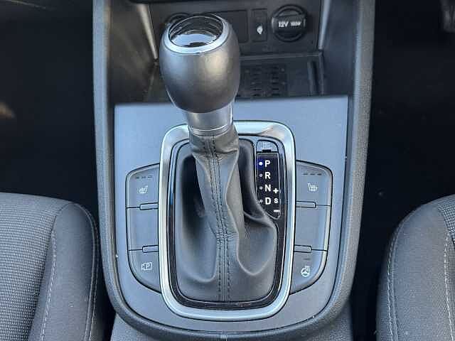Hyundai KONA 1.6 GDi Hybrid Premium 5dr DCT Blue