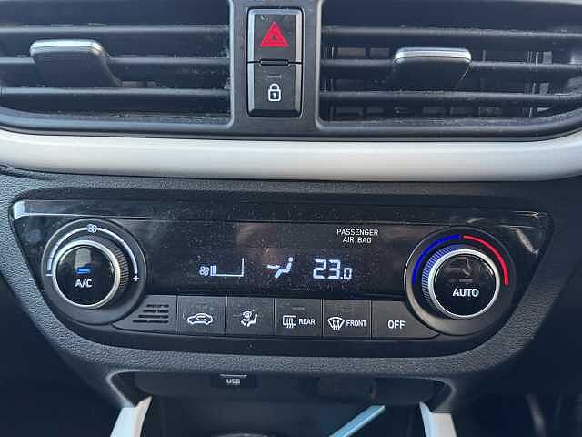 Hyundai I10 1.2 MPi Premium 5dr Auto Green