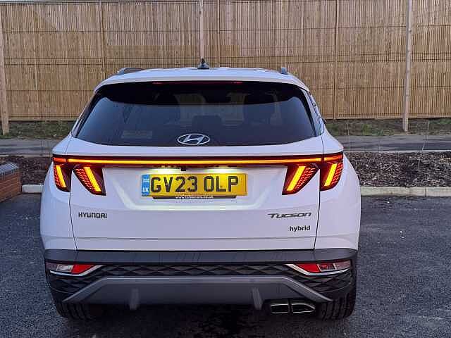 Hyundai TUCSON 1.6 TGDi Hybrid 230 Premium 5dr 2WD Auto White
