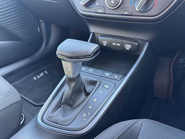 Hyundai i20 1.0T GDi 90 Black Line 5dr DCT