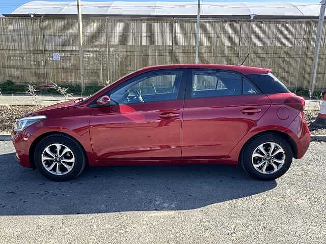 Hyundai I20 1.2 MPi SE 5dr Red