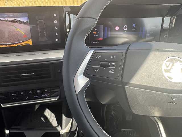 Vauxhall Frontera 83kW GS 44kWh 5dr Auto