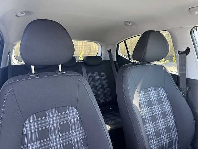 Hyundai i10 1.2 [79] Premium 5dr [Nav]