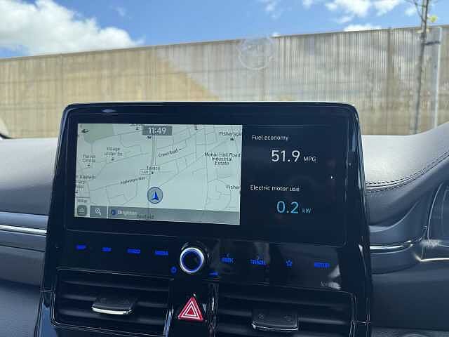 Hyundai IONIQ 1.6 GDi Hybrid Premium 5dr DCT
