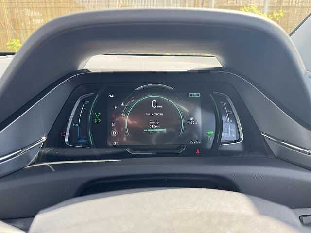 Hyundai IONIQ 1.6 GDi Hybrid Premium 5dr DCT