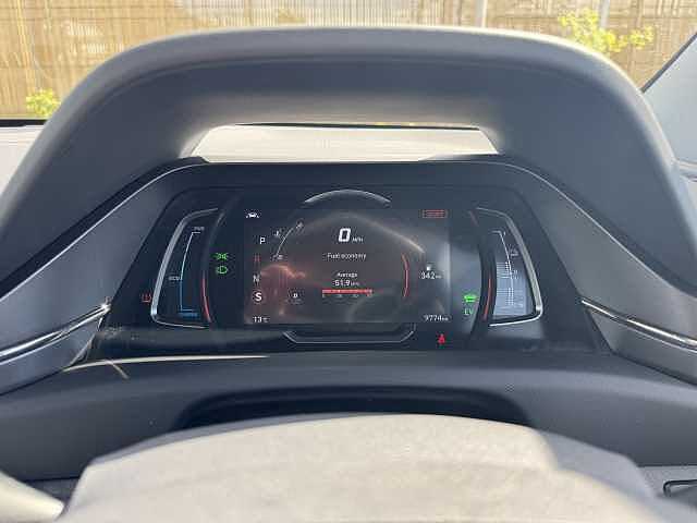 Hyundai IONIQ 1.6 GDi Hybrid Premium 5dr DCT